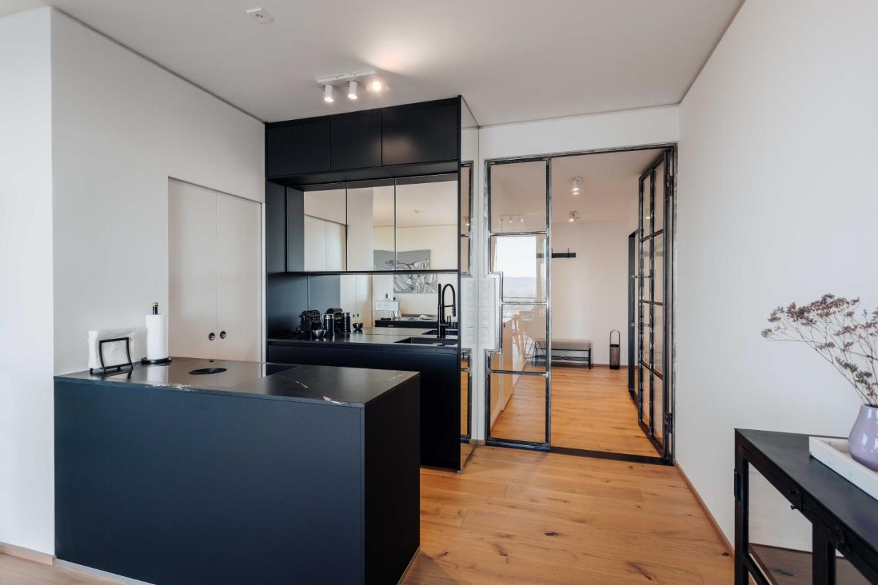 Design Apartment With Amazing View Over Vienna 2 ภายนอก รูปภาพ
